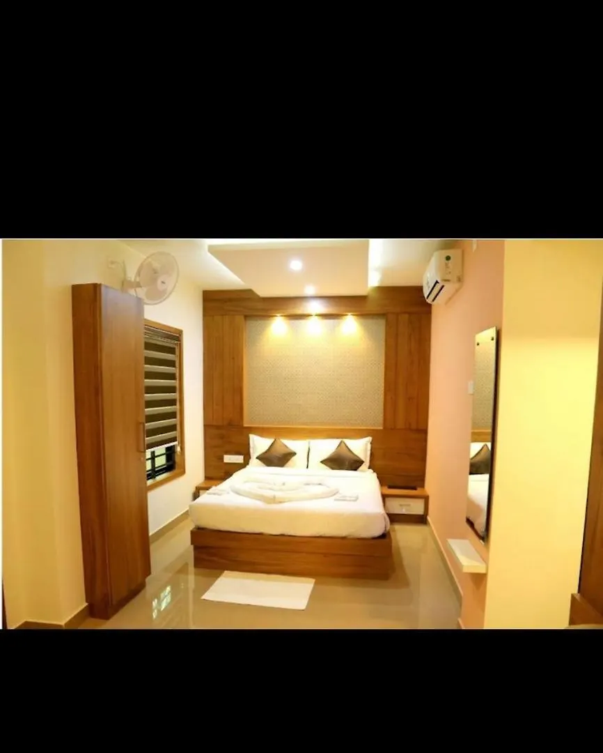 Hotel Royal Plaza Wayanad Vythiri